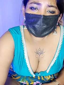 Trending_CoupleのライブXXXチャット