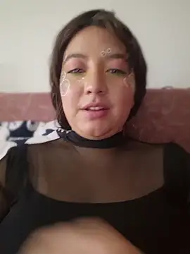 annyaparis' Live XXX Chat