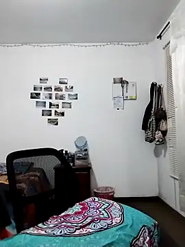 bellastorme04 Live XXX-Chat