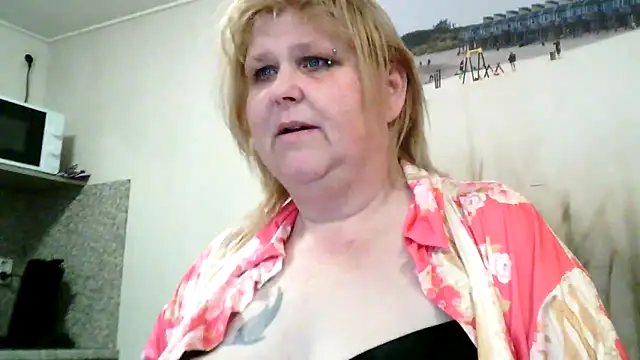 Sylviastar46 Live XXX-Chat