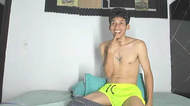 Emer_santos 即時 XXX 聊天