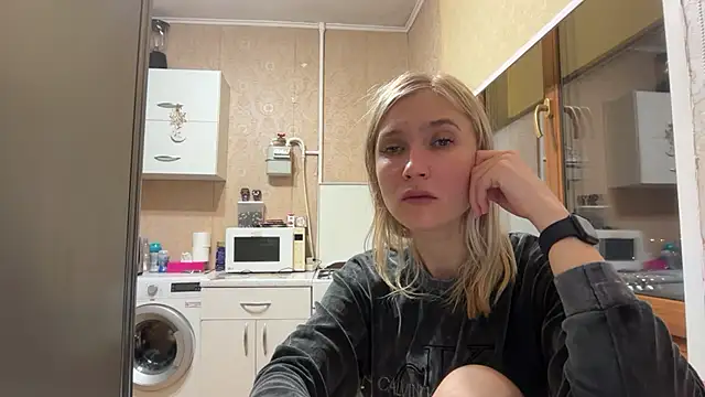 XXX chat uživo modela AngelJeni