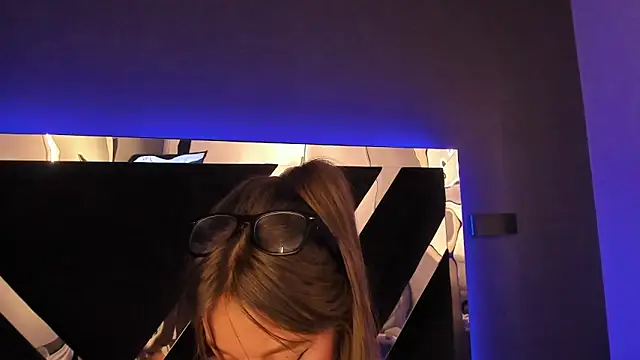 دردشة AmmyJones_ الجنسية المباشرة