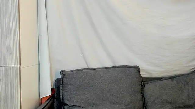 Mhelanny2のライブXXXチャット