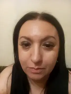 Veronica-Celie Adlı Modelin Canlı XXX Sohbeti