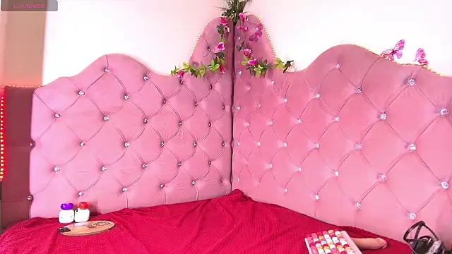 Sheilly_brown Adlı Modelin Canlı XXX Sohbeti