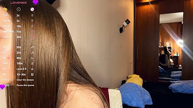 XXX chat uživo modela LubaSeirers