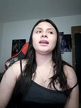 yessica_gomez01 Adlı Modelin Canlı XXX Sohbeti