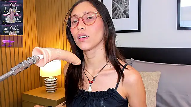 Chatroom XXX en direct de doll_bella_