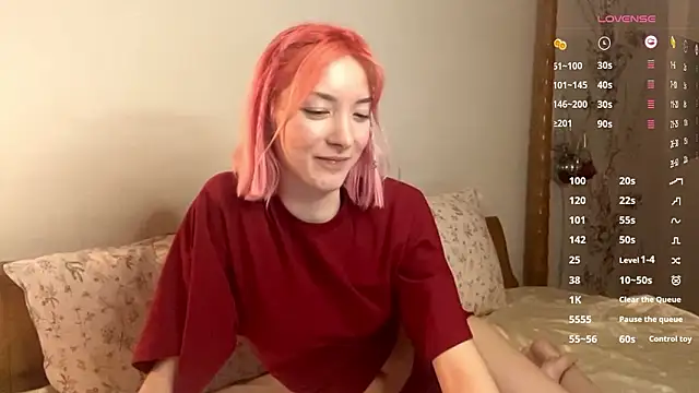 JanneAtop's Live XXX Chat