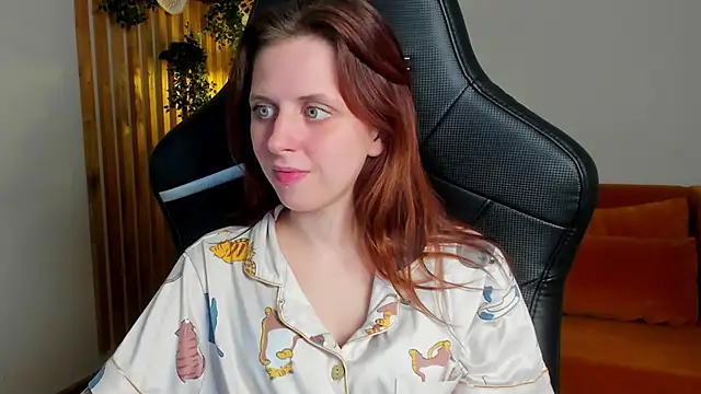 XXX chat uživo modela FreyaVey