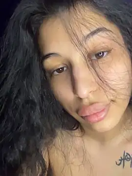 XXX chat uživo modela BunnyNyxx