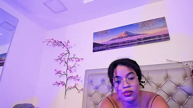 katie__bloom's Live XXX Chat