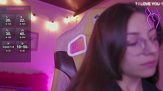 milly_kenner Chat XXX in diretta