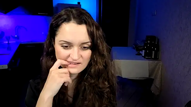 Cerann1n Live XXX chat