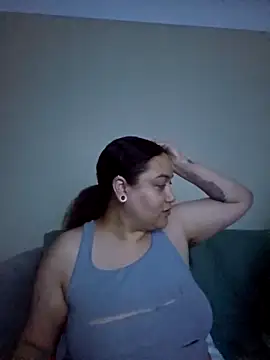 honeeyyy_pot Obrolan Langsung XXX