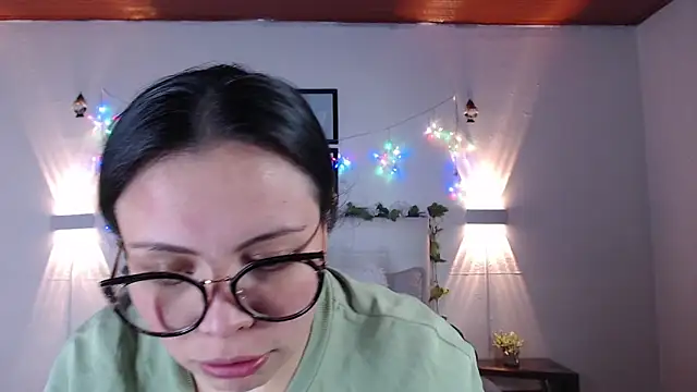 Megan_05_ Live XXX-Chat