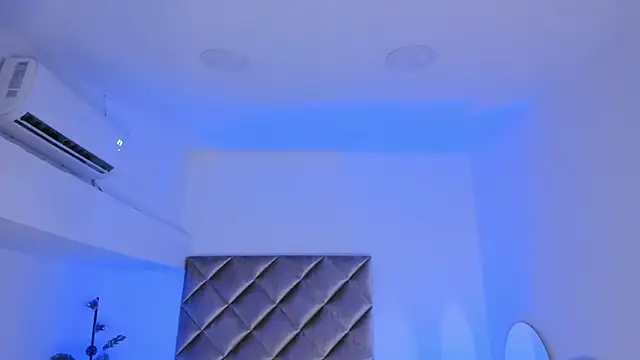 malaia_hills Live XXX-Chat