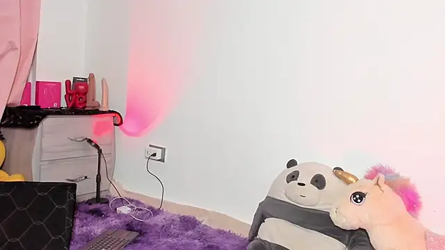 SophieRossi লাইভ XXX চ্যাট