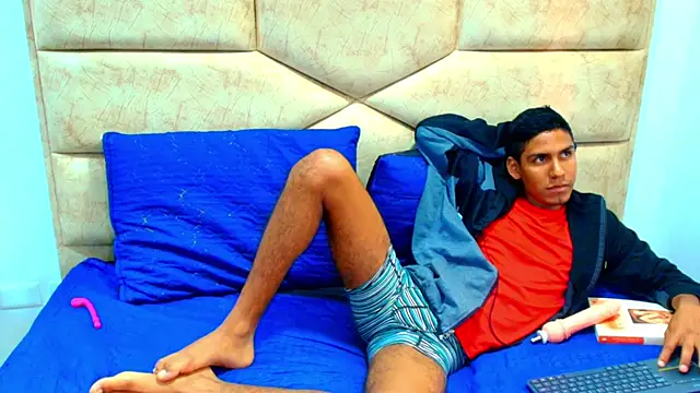 Show de webcam de darkknight_xx