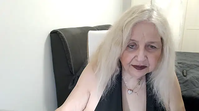 SusiLifeXXX: απευθείας συνομιλία ΧΧΧ