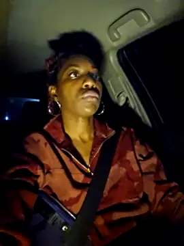 oliviaprettypussy's Webcam Show