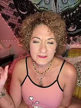 Chat +18 de SuzyCatzz ao vivo