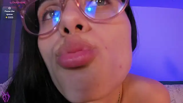 sofiapalacioss: онлайн-секс-чат