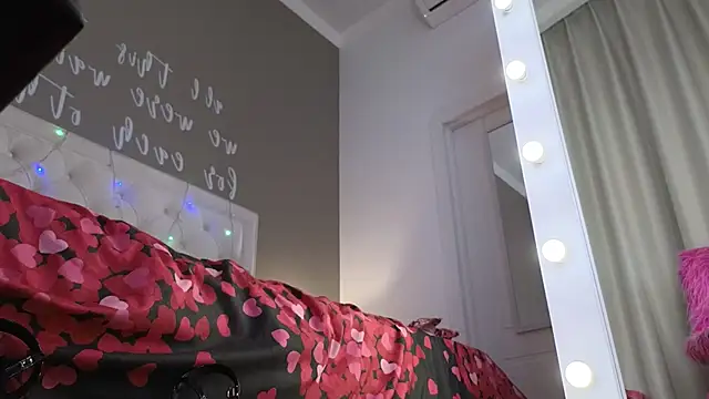 RoxalanaStar Chat XXX in diretta