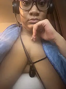 nickytheehawtie Obrolan Langsung XXX