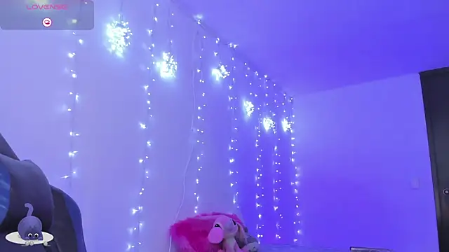 roseliam25: онлайн-секс-чат