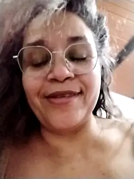 Онлайн чат XXX Alma_Sexyy