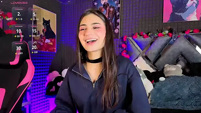 SolBeaumont1 Adlı Modelin Canlı XXX Sohbeti