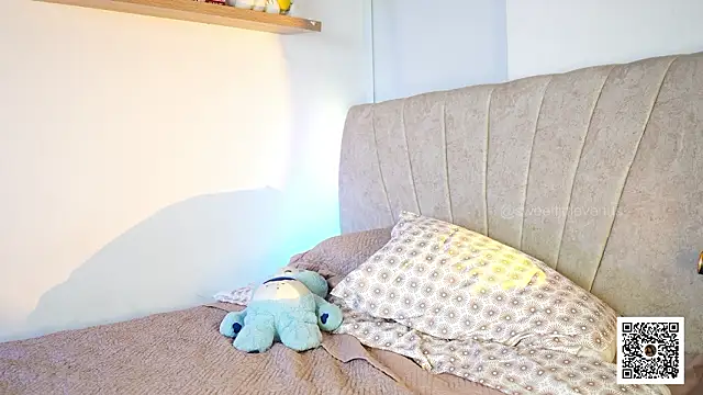 sweetlittlevenus live XXX chat