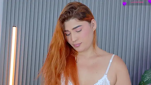 Celeste_Presstigge live XXX chat