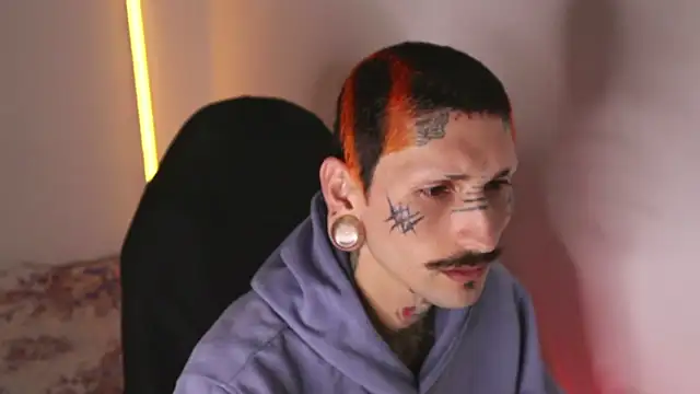 TokyoHatsumoto's Webcam Show