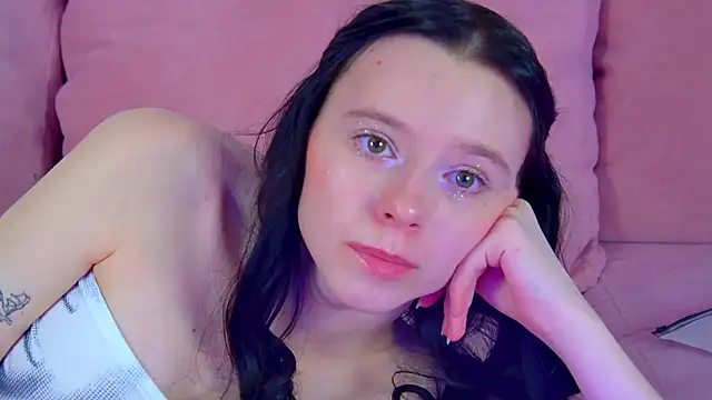 ArinaKubrick 现场XXX聊天