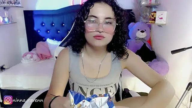 Ninna_ravenn – Live XXX-chat