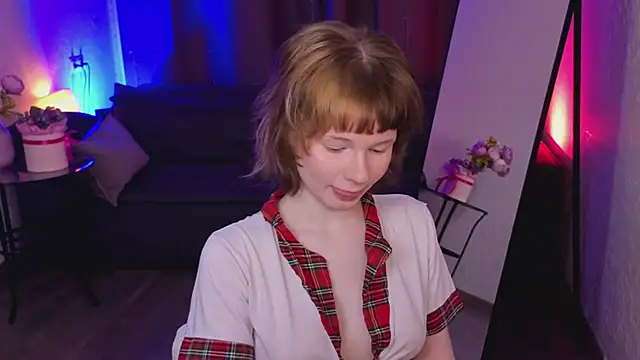 Онлайн чат XXX MikassaBowl