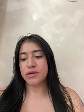 KallyMyller1 Adlı Modelin Canlı XXX Sohbeti