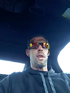 John19893 Adlı Modelin Canlı XXX Sohbeti