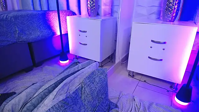 HollyPeach – Naživo XXX chat