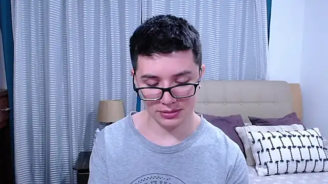 Chat XXX ao vivo de BlackFoXXX69