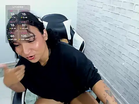 Онлайн чат XXX salome_rojas_