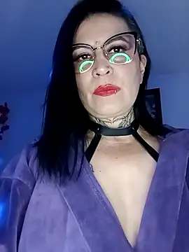 Casandramillf's Live XXX Chat