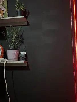 XXX chat uživo modela raymon616