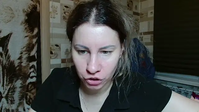 TherestlessKitty Chat XXX live