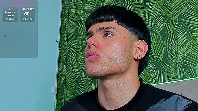 XXX chat uživo modela Nathaniel_Park