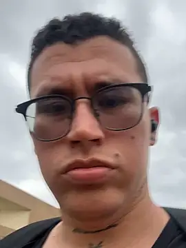 Kurtxxx22 网络视讯表演