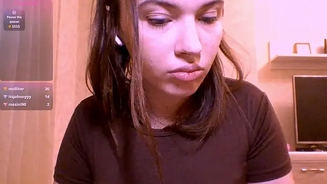 CeyaLier's Live XXX Chat